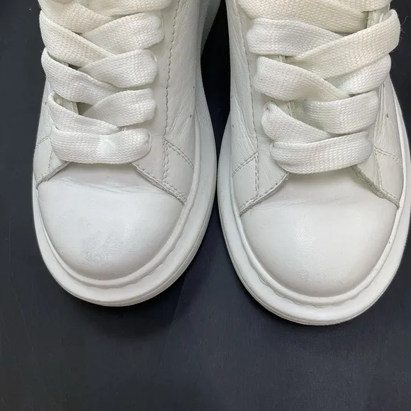 Alexander McQueen Kids SZ:1 Black White Leather Platform Sneakers Blk suede Heel