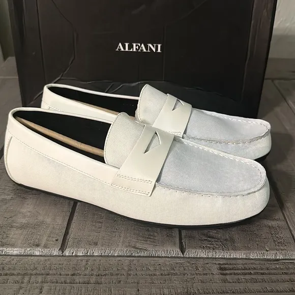 Alfani Men's Iker Penny Driving Loafers white size 9.5M
