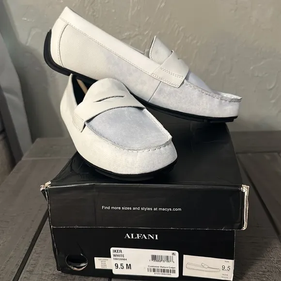 Alfani Men's Iker Penny Driving Loafers white size 9.5M