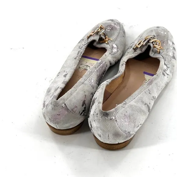 Amalfi Rangoni Oste Loafers 8.5 NWOT White Silver Gold Chain Flats Italian Luxe