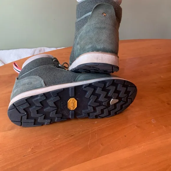 Amundsen Winter Mucks Low Cut Olive Suede 44 (US 10)