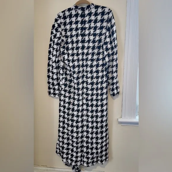 Ann Taylor Houndstooth Mock Neck Midi Dress | Size 14