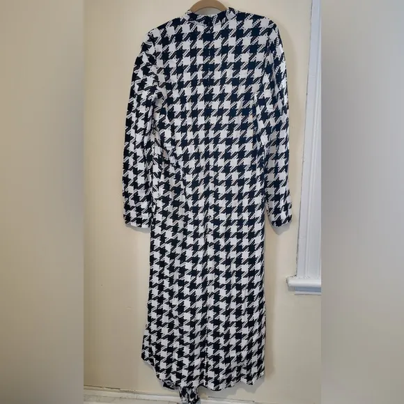 Ann Taylor Houndstooth Mock Neck Midi Dress | Size 14