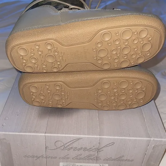 Anniel Anouk snow boots