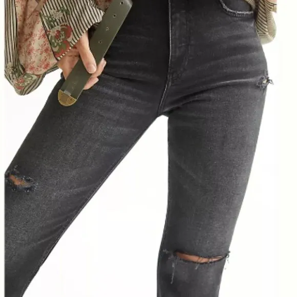 Anthropologie Pilcro The Vintage Straight Jeans