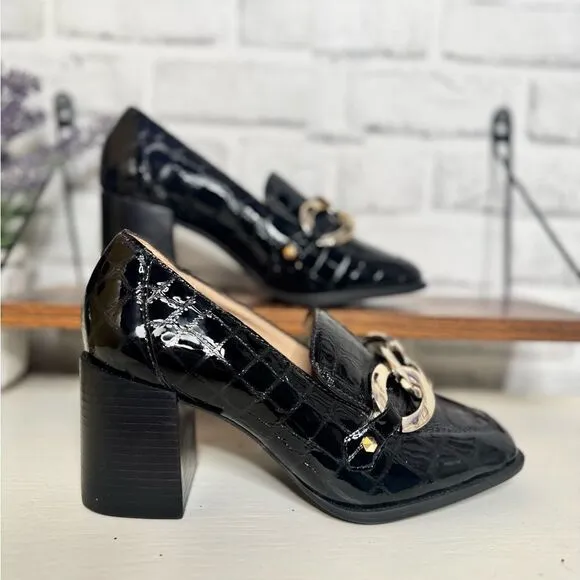 Antonio Melani Genuine Black Patent Leather Loafers, Gold Buckles Size 5.5