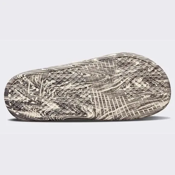 APL Women's Big Logo TechLoom Slide Sandals, Vegan, Silver Marble, Size 7 NWT