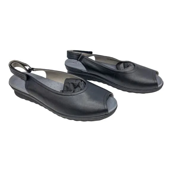 Aravon  Josie Leather Slingback Open Toe Sandal  Matte Black Flats11