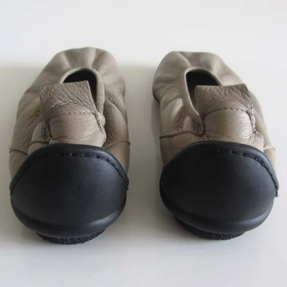 ARCHE soft leather square toe ballerina flats 6.5