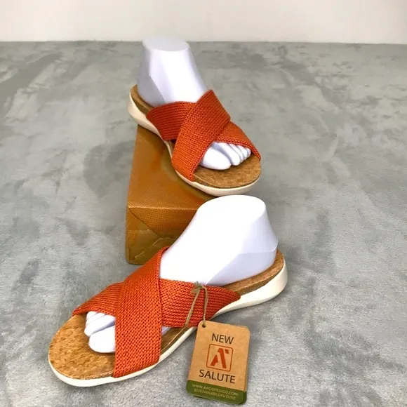 Arcopedico Pantanal Brick Women’s Slip-On Sandals
