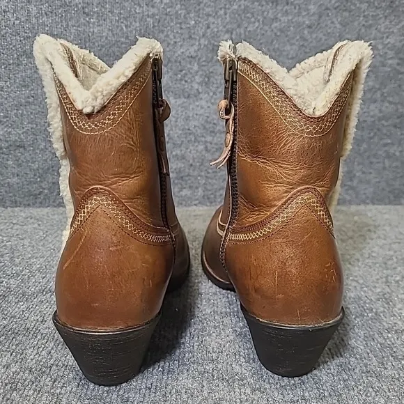 Ariat Brown Leather And Shearling Ankle Boots Sz 9 B