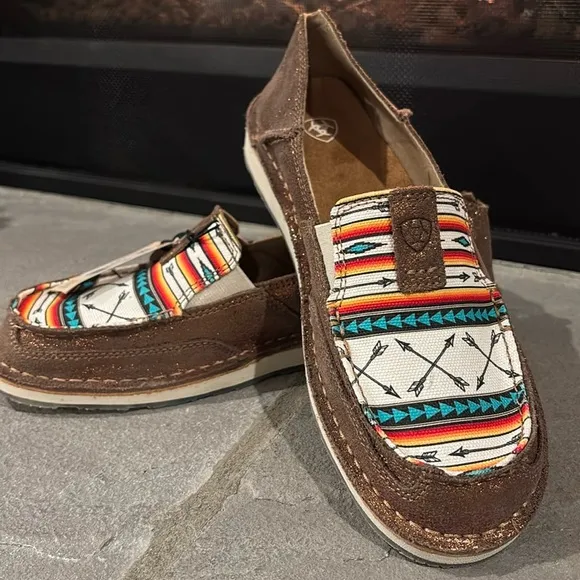 Ariat cruiser Aztec Arrow print rose gold slip on loafers moc toe suede upper