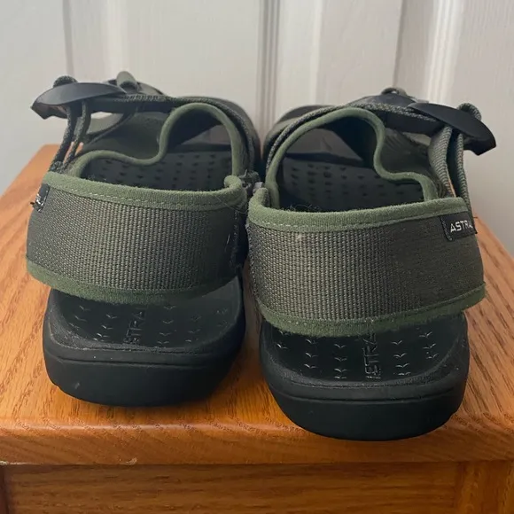 Astral Dark Green PDF Water Hiking Sandals SZ 12