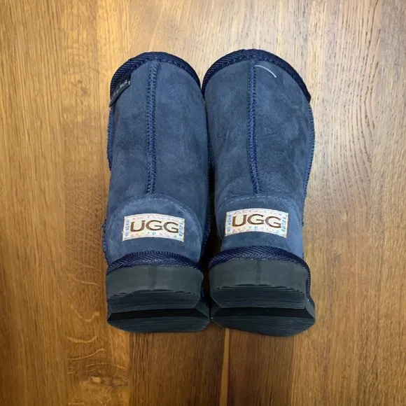 AUSTRALIAN Made UGG Boots 7-8 Unisex Toddler Boot NEW Blue Shearling Australia