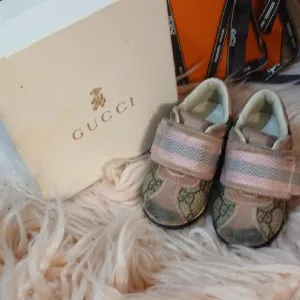 Authentic Gucci Pink and Brown Baby Sneakers with Velcro Closure Euro Size 20