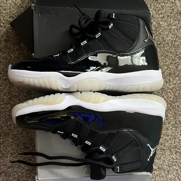 Authentic Jordan 11 Retro Jubilee 25th Anniversary sz 8M