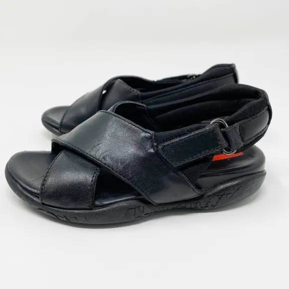 Authentic Prada luxury designer brand toddler boys black leather sandals sz 9