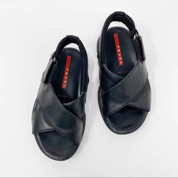 Authentic Prada luxury designer brand toddler boys black leather sandals sz 9