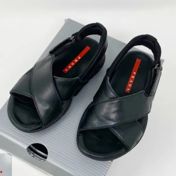 Authentic Prada luxury designer brand toddler boys black leather sandals sz 9