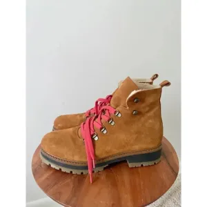 Avellini Boots Women’s 39 Shearling Lining