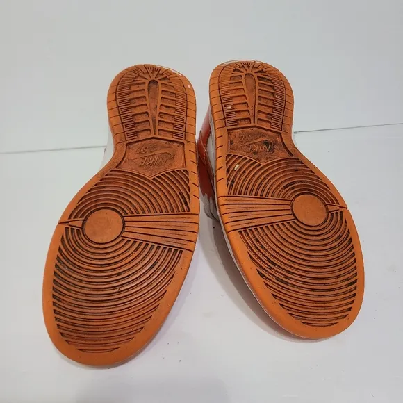 B18 NIKE DUNK LOW SP SYRACUSE CU1726-101 Size 7 US