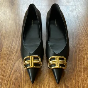 Balenciaga BB Knife Pointed Toe Flats Black Leather Size 36.5 EU / 6.5 US NWOB