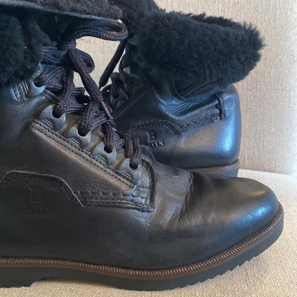 Bally Switzerland Fold-over Leather Shearling Lace Up Ankle Boots Black Size 6