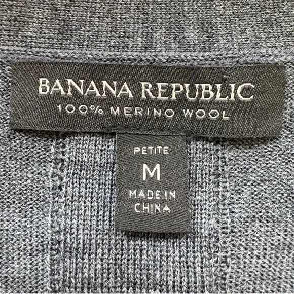 Banana Republic 100% Merino Wool Button Front Boyfriend Cardigan Womens Medium