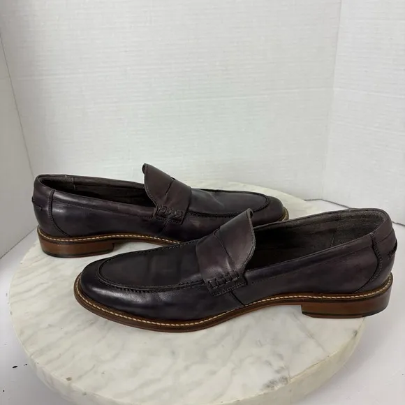 Banana Republic Men's Penny Loafers Leather  10.5 Brown Purple Classic Career