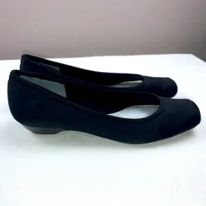 Bandolino Matte Black Fabric Square Pointe Shoe Style Low Heel Ballet Flats Sz 7