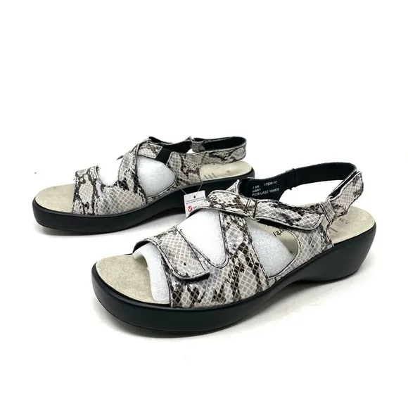 Barefoot Freedom Abbey Comfort Sandals Silver Black Viper WIDE