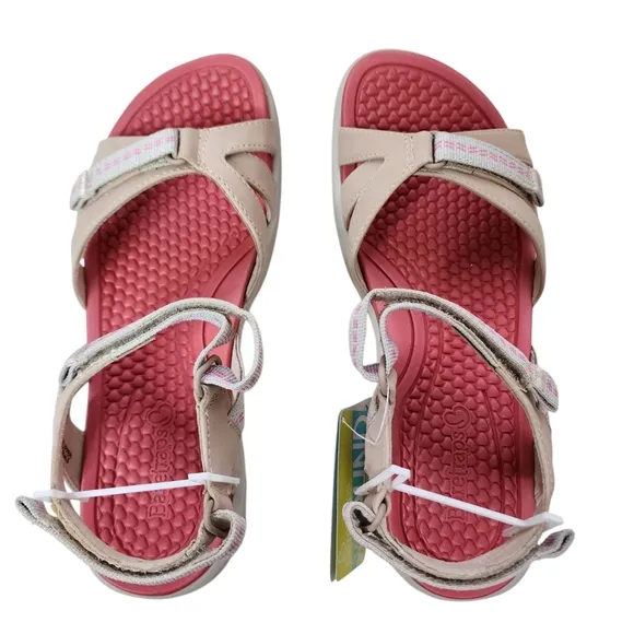 BARETRAPS Wolfe Sandals Comfort Support Sporty Slip On Grip Soles NIB Size 8 M