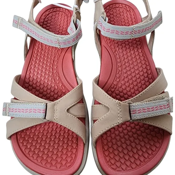 BARETRAPS Wolfe Sandals Comfort Support Sporty Slip On Grip Soles NIB Size 8 M