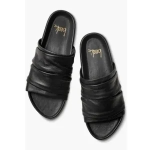 Beek Minla Slide Sandals Sz 9