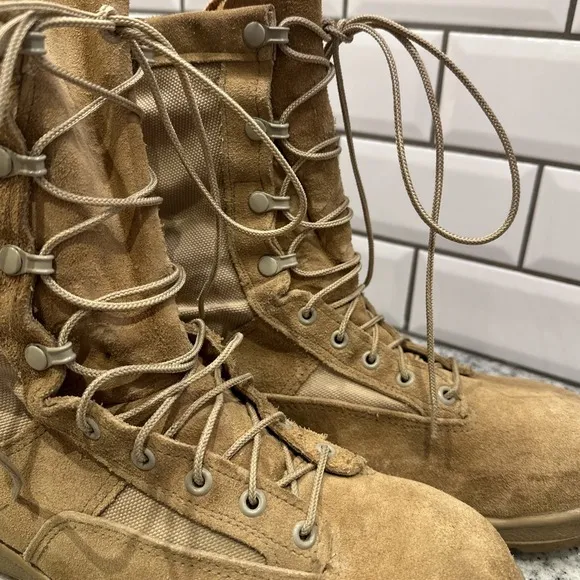 Belleville Desert 795V Combat Boots Men 11.5R Lace Up Hiking Military Waterproof