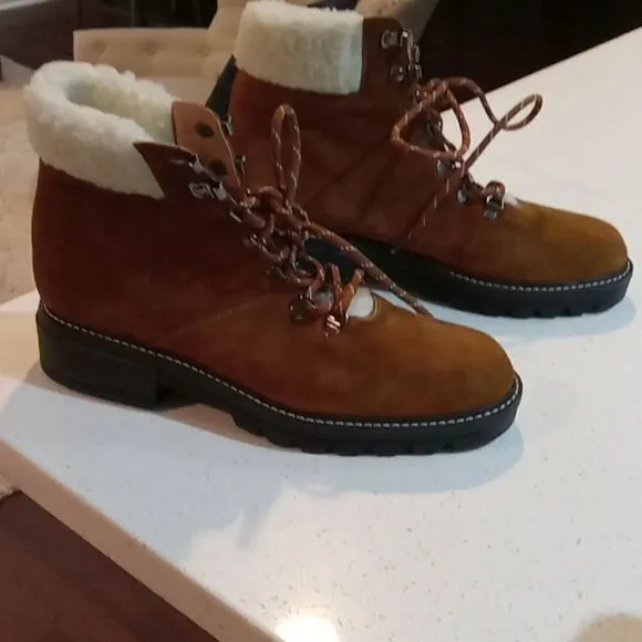 Bernardo Studio Dash boot in tobacco split  suede w shearling collar size 9 NWT