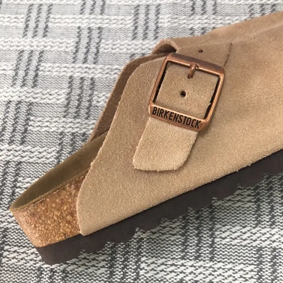 BEST NWT | Women's Latte Cream Suede Birkenstock Boston Shoes - Narrow Fit