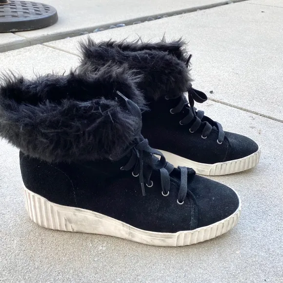 Bettye Muller ankle BOOTS Black chunky SNEAKERS faux fur platform booties bootie