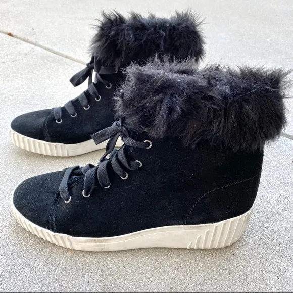 Bettye Muller ankle BOOTS Black chunky SNEAKERS faux fur platform booties bootie