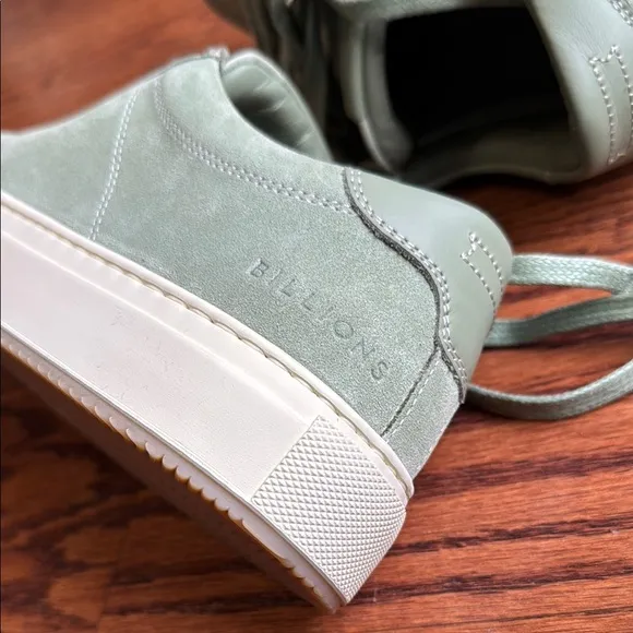 BILLIONS Greats Sneakers NWOT Size 9.5