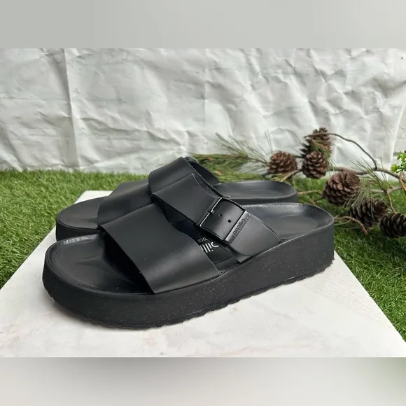 BIRKENSTOCK Almina /womenLeather - Black  size 41US  10-10.5 gently used
