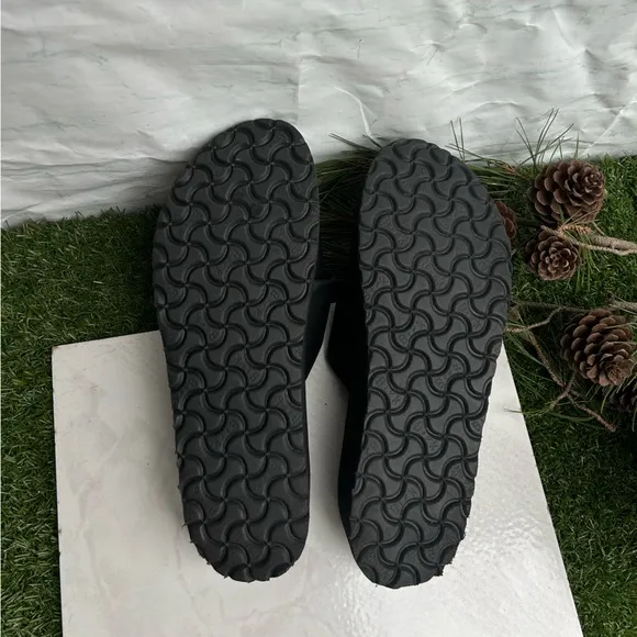 BIRKENSTOCK Almina /womenLeather - Black  size 41US  10-10.5 gently used