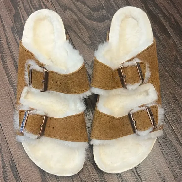 BIRKENSTOCK Arizona shearling-lined suede sandals