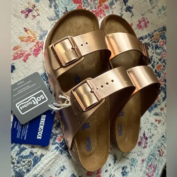 Birkenstock Arizona Soft Footbed Leather Metallic Copper sandals Size 40 NWT