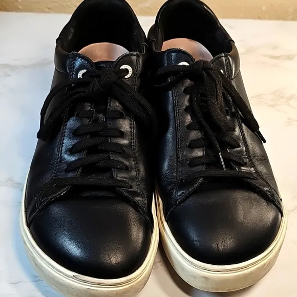 Birkenstock Bend Sneakers.