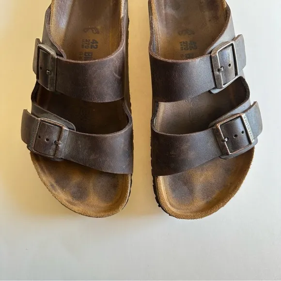 Birkenstock Dark Brown Oiled Leather Arizona Soft Footbed Sandals