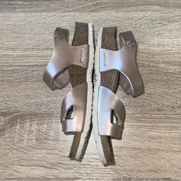 Birkenstock Girls Rio‎ Electric Metallic Copper Birko-Flor Sandals EUR 31 US 13