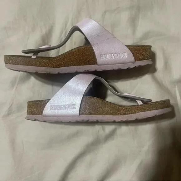 Birkenstock Gizeh Light Chrome Pink Sandals EU Size 35