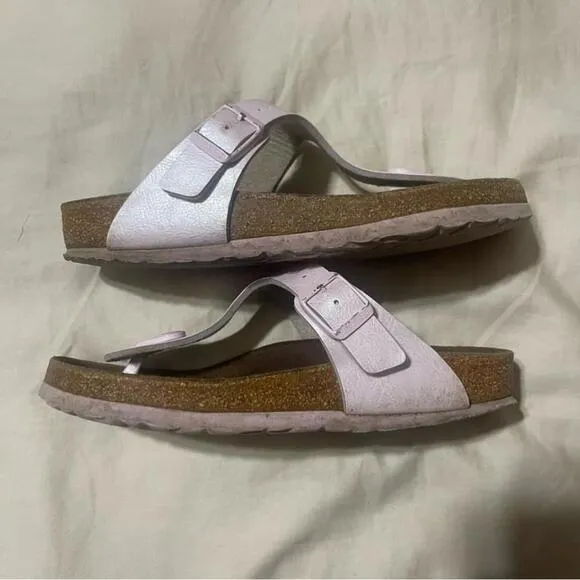 Birkenstock Gizeh Light Chrome Pink Sandals EU Size 35