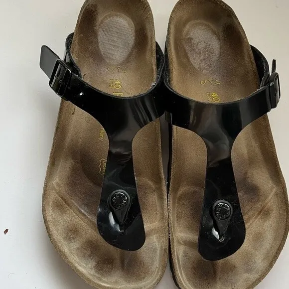 Birkenstock Gizeh Sandals in Black Patent Leather 7